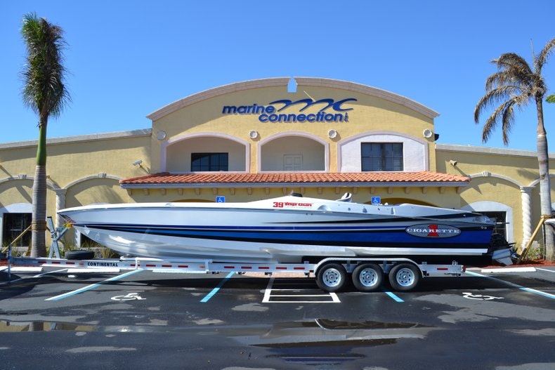 Used 2008 Cigarette 39 Top Gun Unlimited boat for sale in West Palm