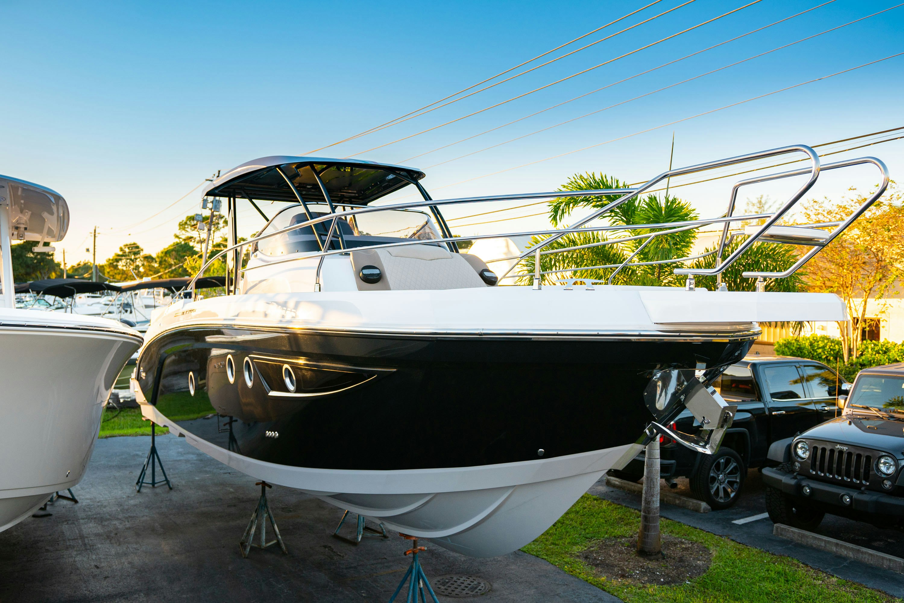 New 2019 Ranieri Next 370 SH boat for sale in West Palm Beach, FL