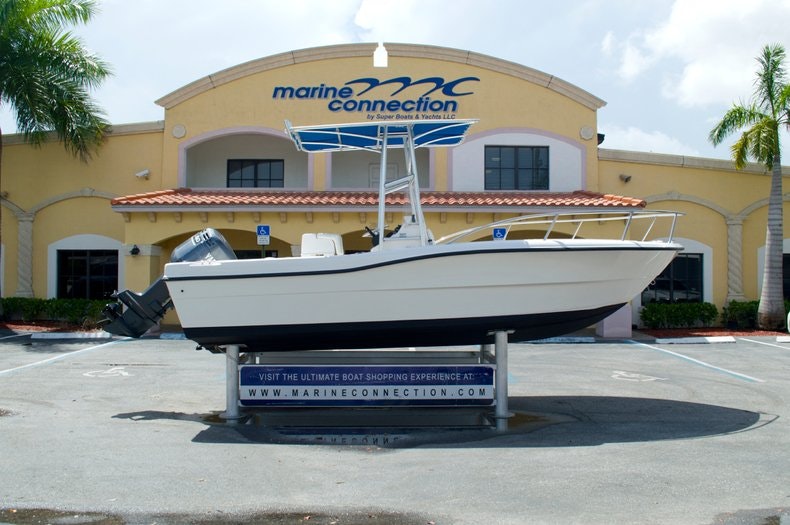 Used 2004 Key Largo 2000 CC Center Console boat for sale in Miami, FL (1012) New & Used Boat